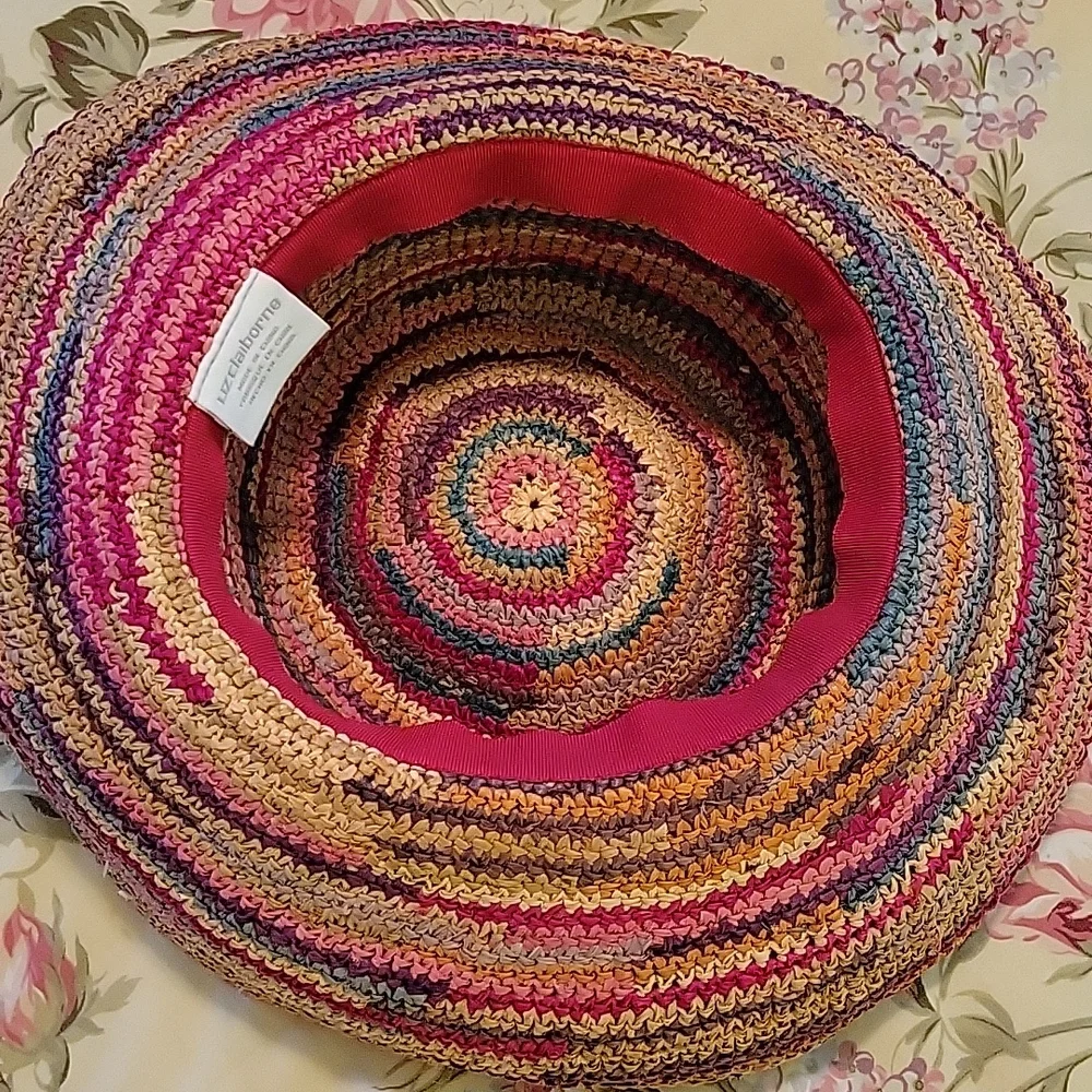 Liz Claiborne colorful straw hat - Picture 4 of 4